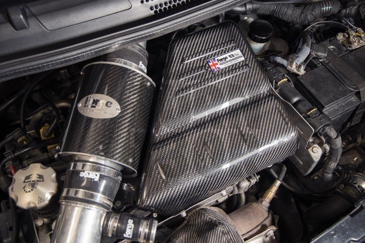 Forge Motorsport Carbon Fiber Engine Cover 500 / 595 Abarth