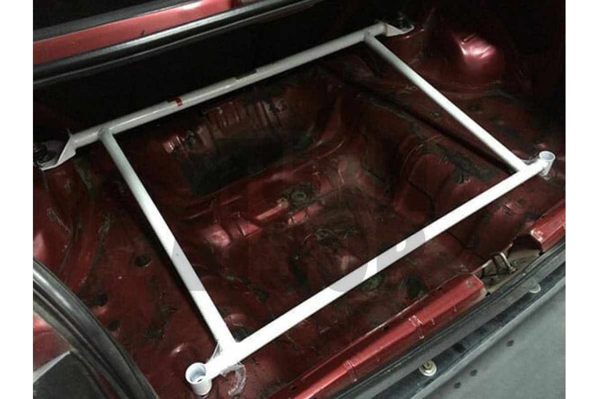 Ultra Racing  4 points Rear Bar for Honda Civic EK