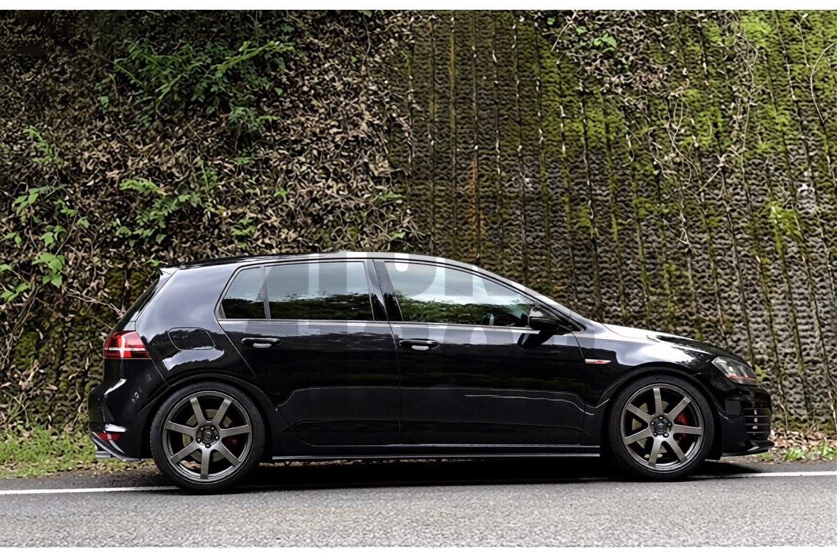 Enkei PF07 Wheel 18x8 - 5x112 ET35 in Dark Silver