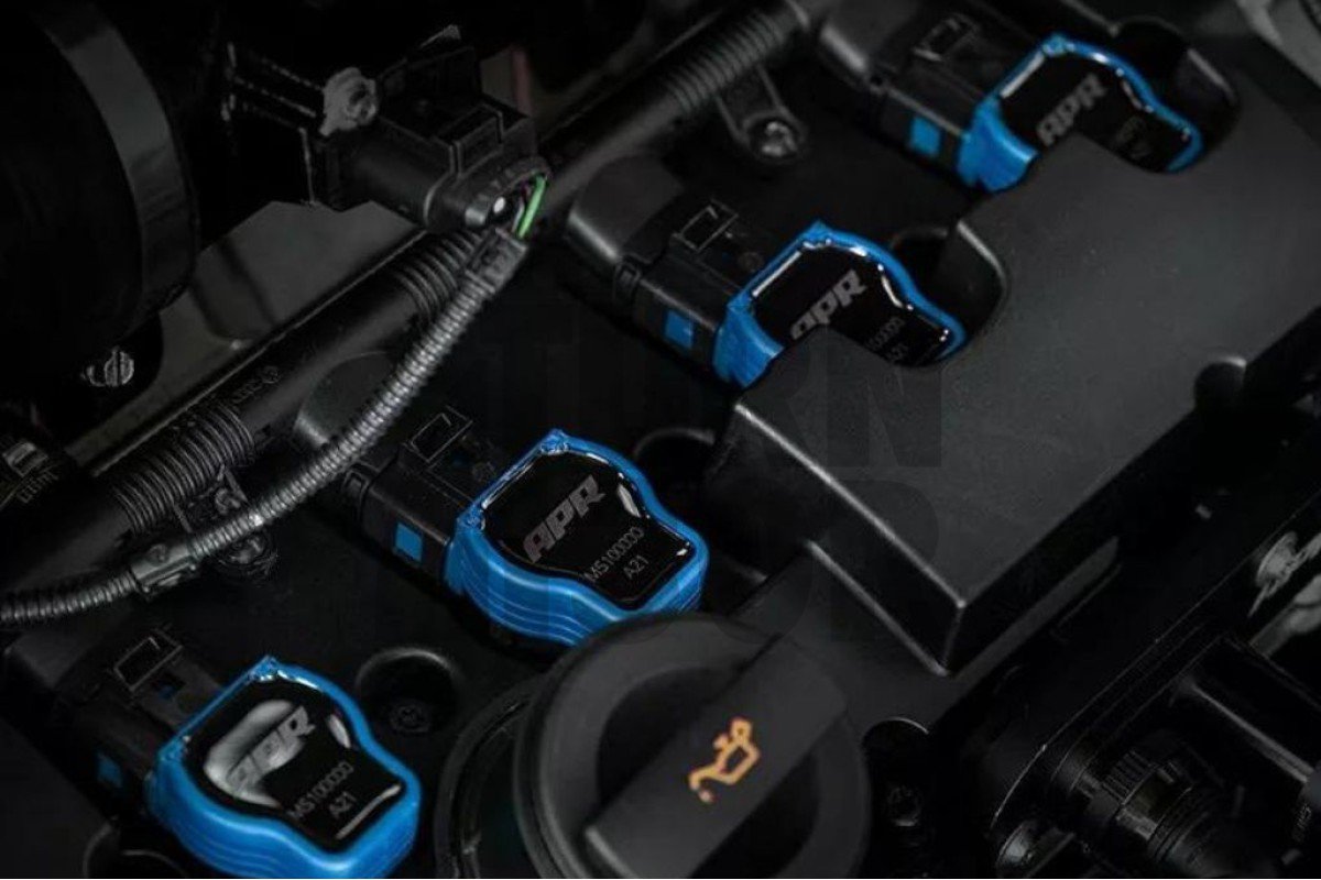 Blue Coil Packs for S3 8P / Golf 5 - 6 GTI / Golf 6 R / Leon 2 Cupra 2.0 TFSI EA113 / EA888.1 APR