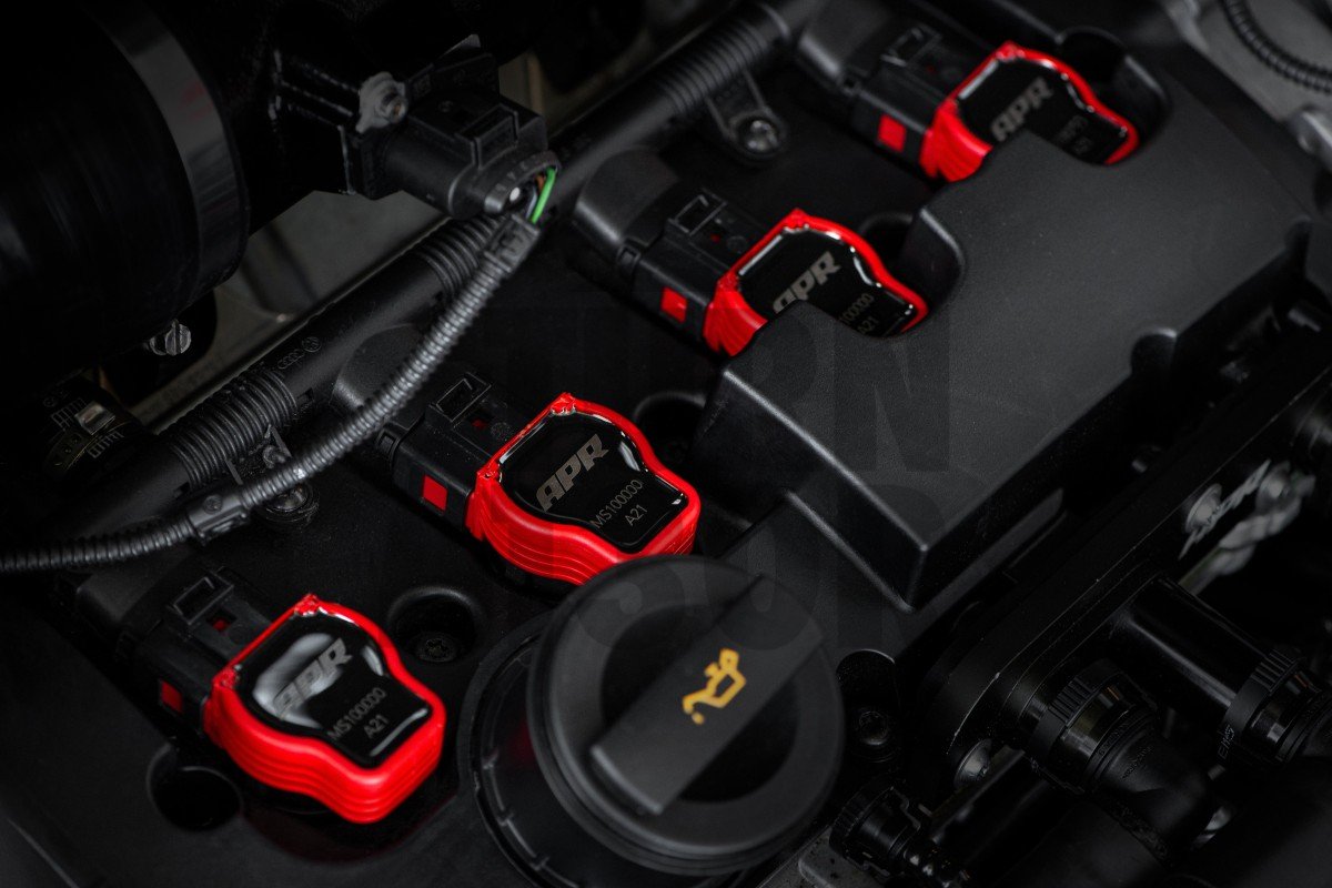 Red Coil Packs for Audi RS3 8P / RS3 8V and TTRS 8J 2.5 TFSI APR